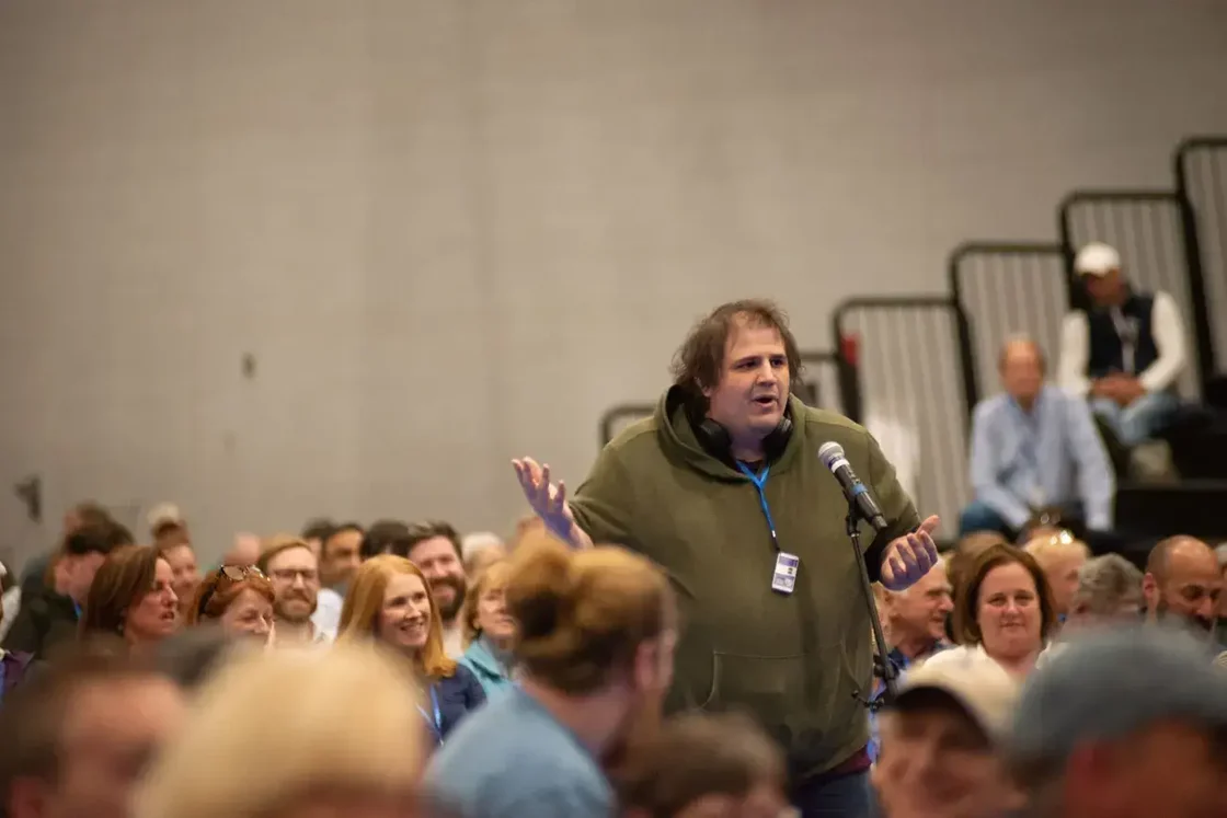 03_are-we-kind-of-being-pricks-residents-question-goes-viral-as-marblehead-passes-m_feature_01_IMG_4852